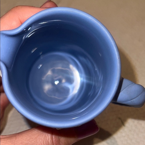 Wedgwood Blue and White Neoclassical Ceramic Mug - Picture 7 of 7